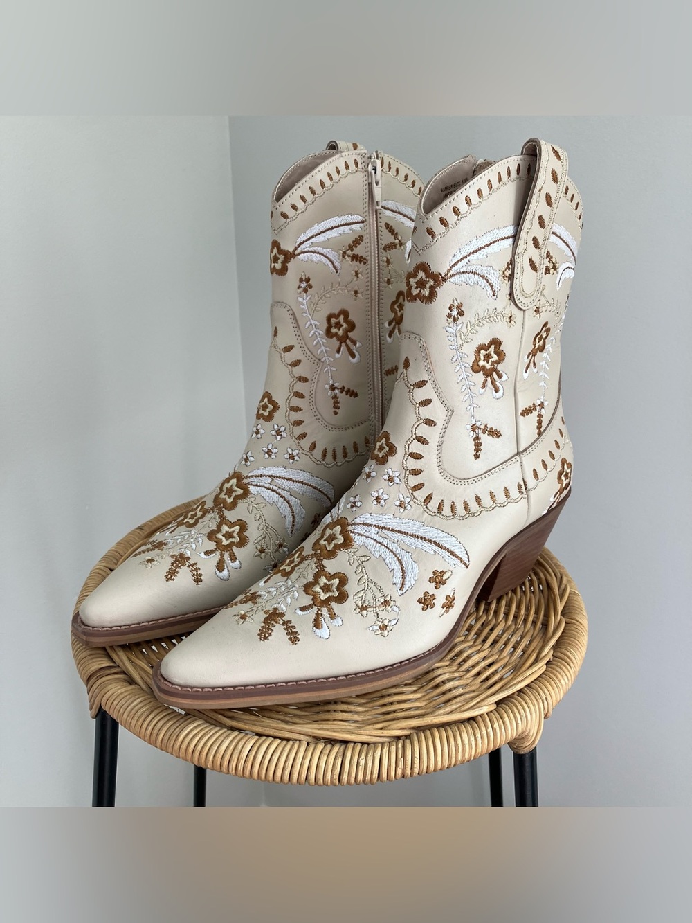 Coconuts By Matisse Embroidered Western Booties